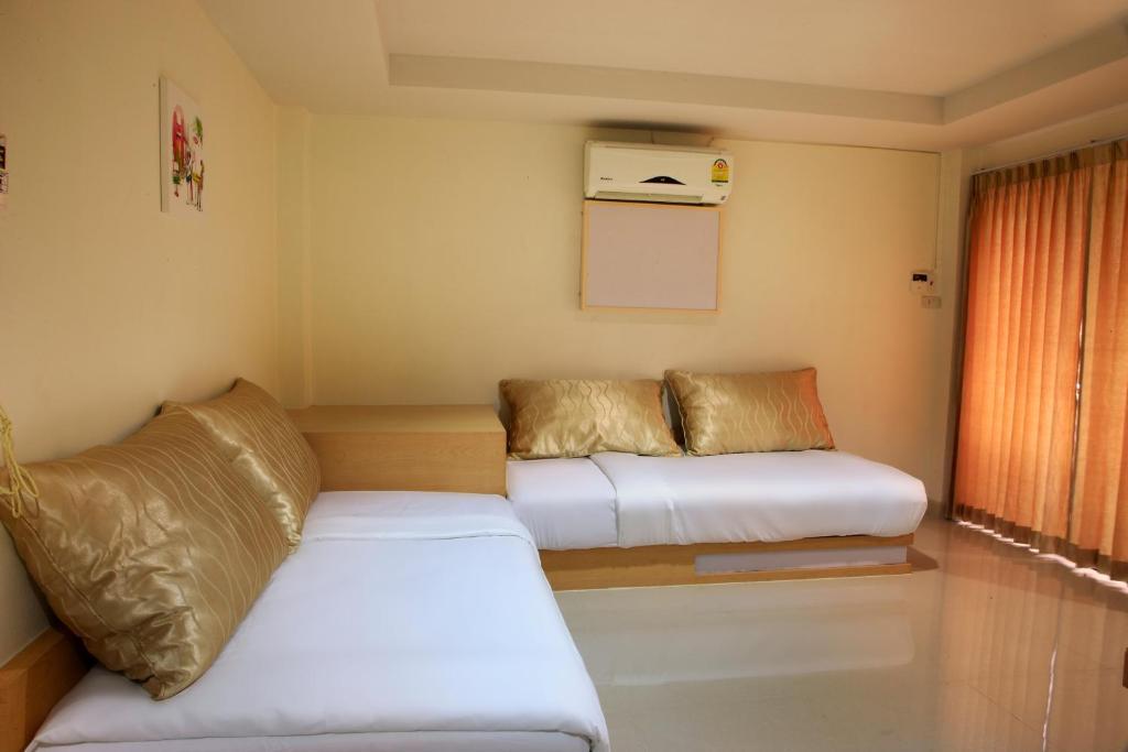 Baan Sanpoom Hotel Phitsanulok Ruang foto